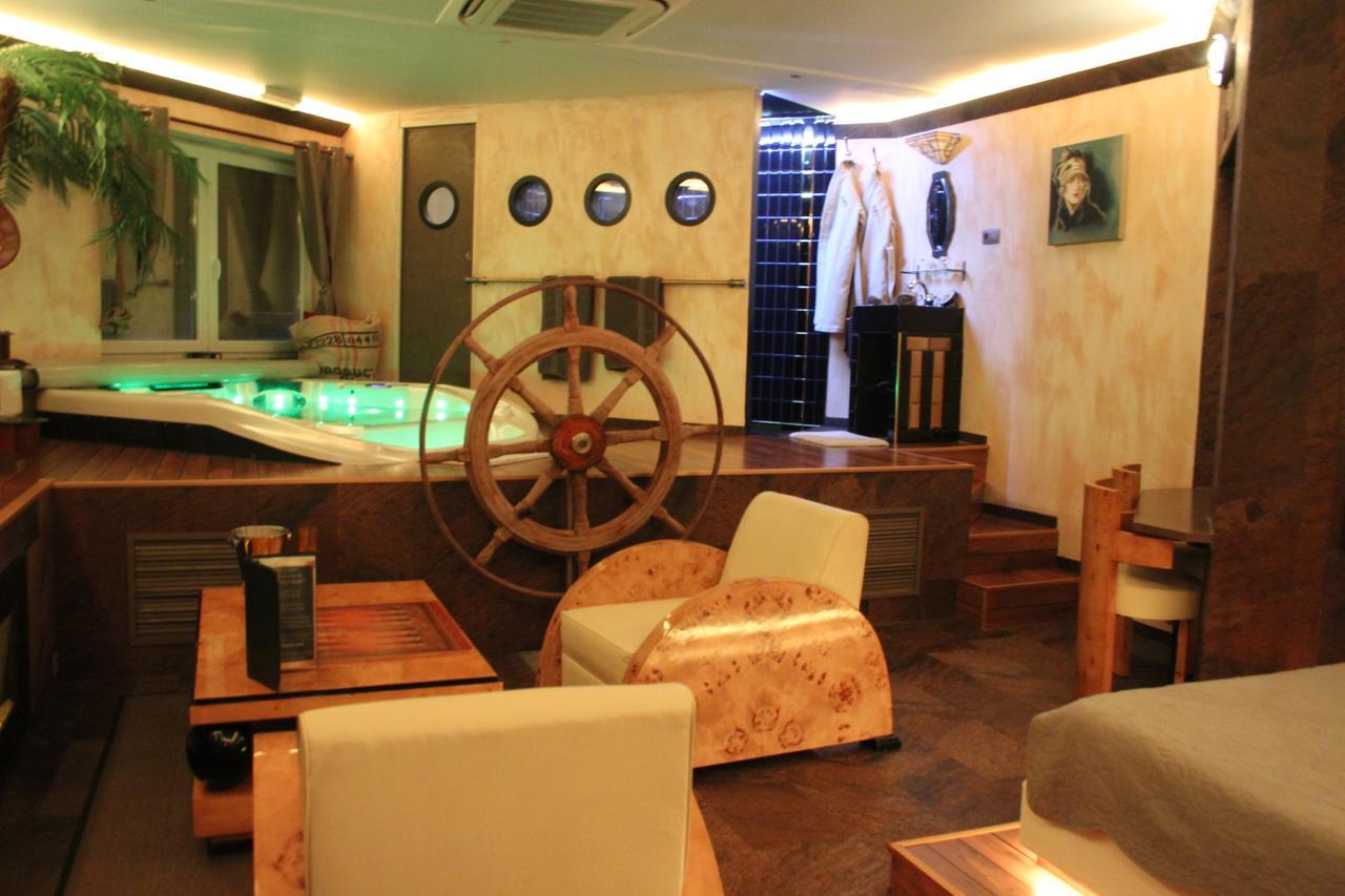 Bubble Lounge Hotel Hooglede Exterior photo