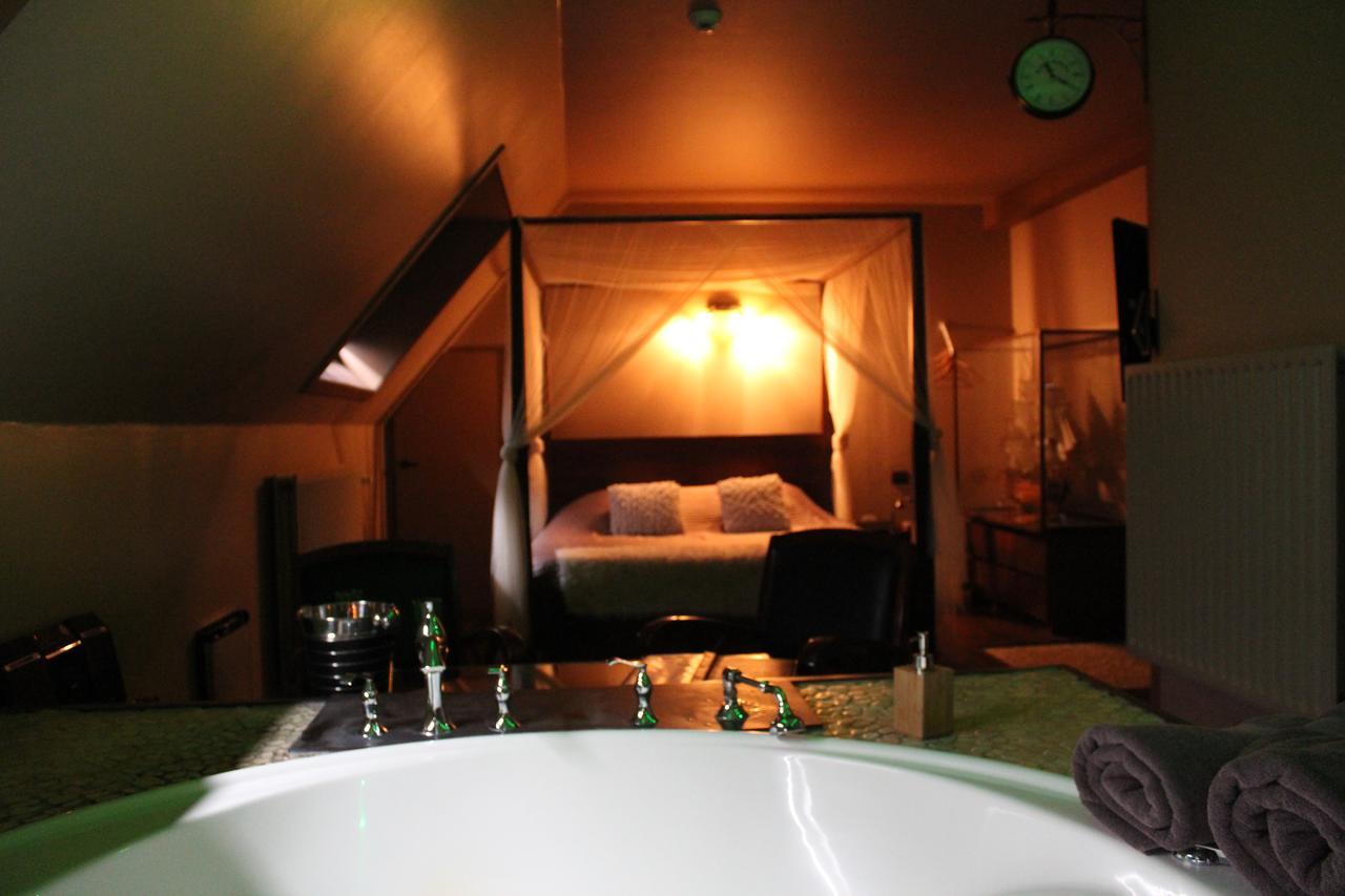 Bubble Lounge Hotel Hooglede Exterior photo